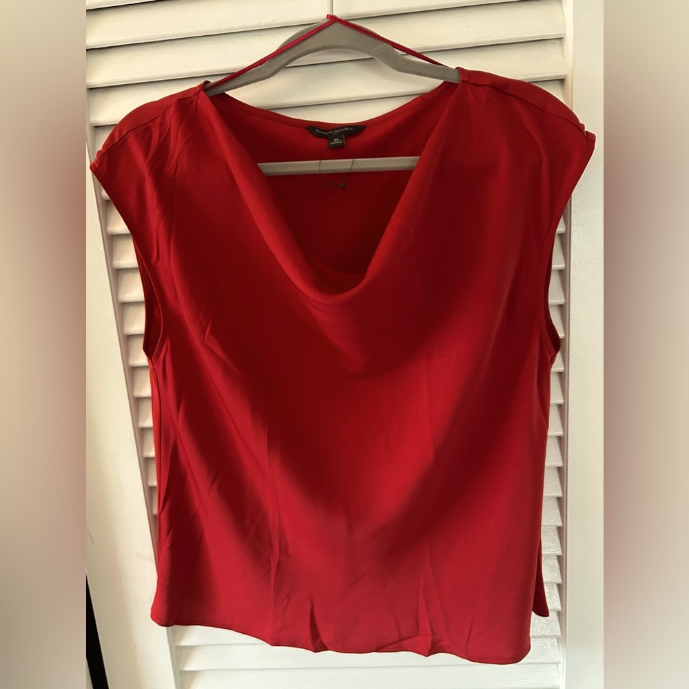 Red Chakra Banana Republic Cowl Neck Top size M